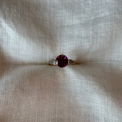 RHODALITE GARNET TULIP 10K GOLD RING
